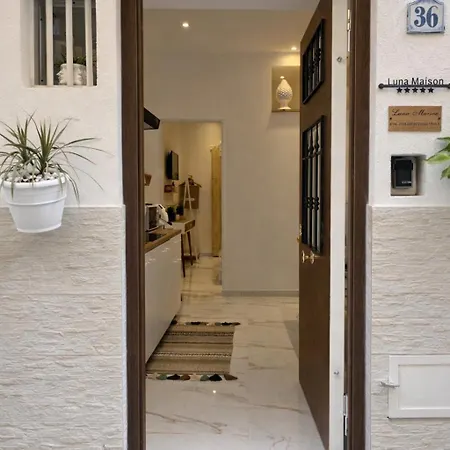 Luna Maison-3